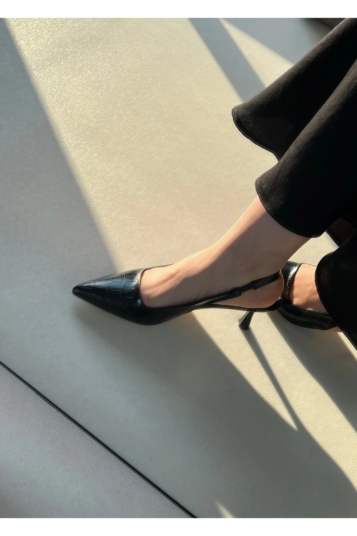 Sivri Burun Kroko Detaylı Kadın Stiletto